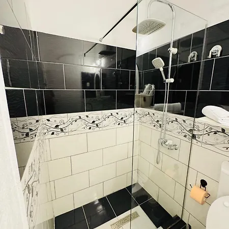 Savoya N°20 Old Town *