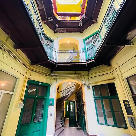 Savoya N°20 Old Town *