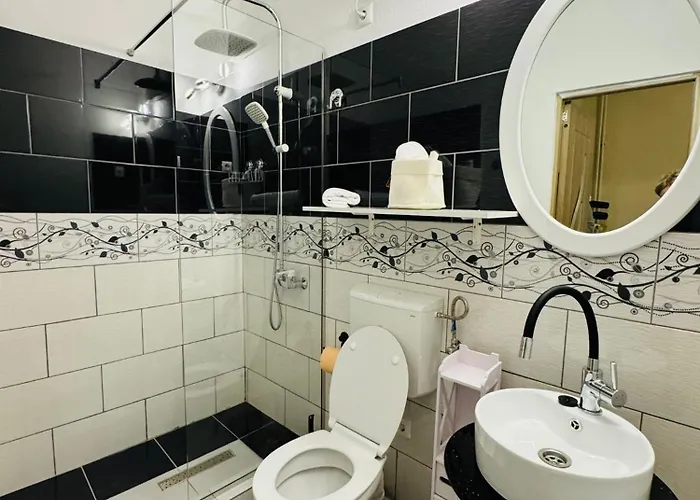 Savoya N°20 Old Town Apartment