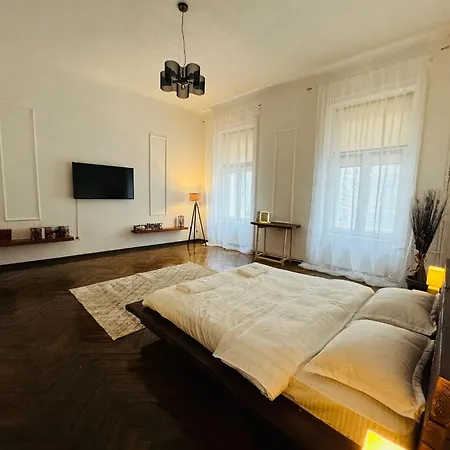 Apartment Savoya N°20 Old Town